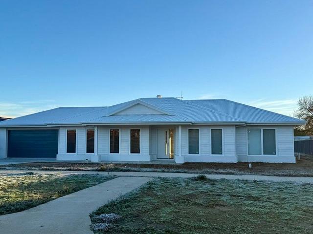 14 James Street, VIC 3722