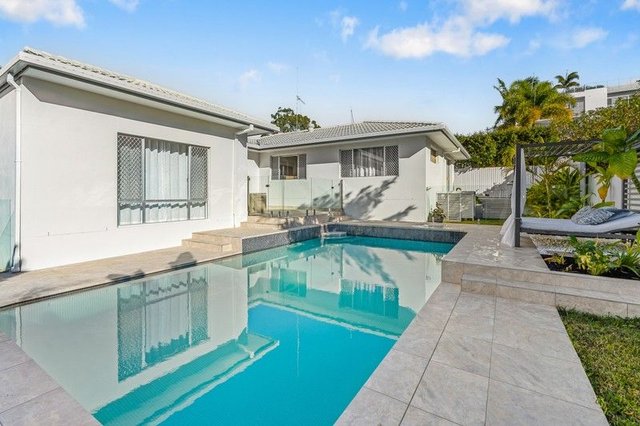 5 Ellen Street, QLD 4215