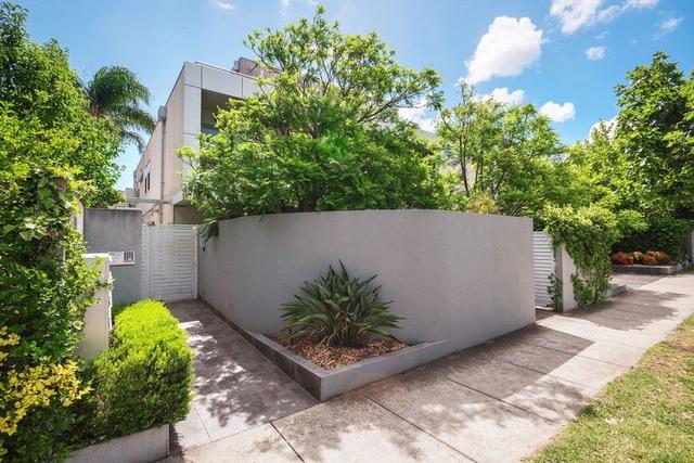 5/464 Hawthorn Road, VIC 3162