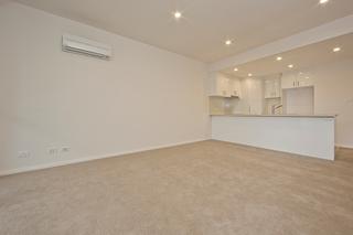 Living Room (2013-02-14)