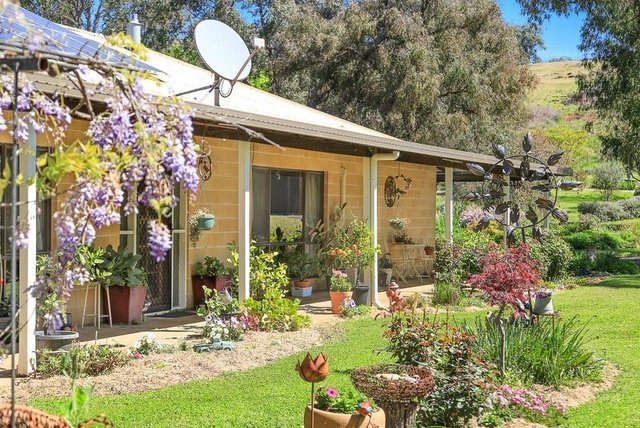 5740 Junction Point Road, Tuena, NSW 2583