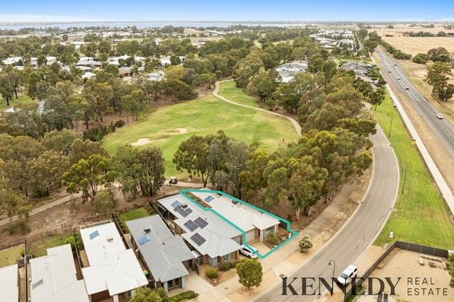 24 Robinson  Way, VIC 3730