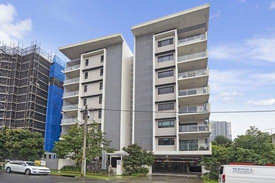 Unit 402, 11 Andrews Street, QLD 4215