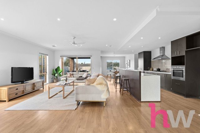 13 Malbec Loop, VIC 3216