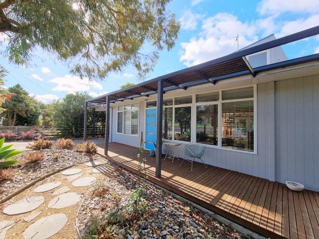 34 Pier Road, VIC 3996