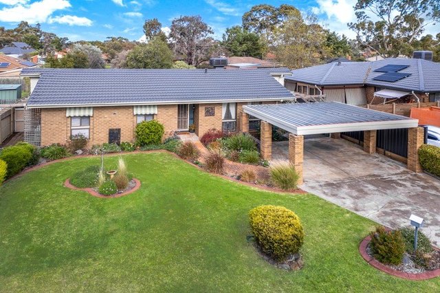 5 Medinah Close, VIC 3429