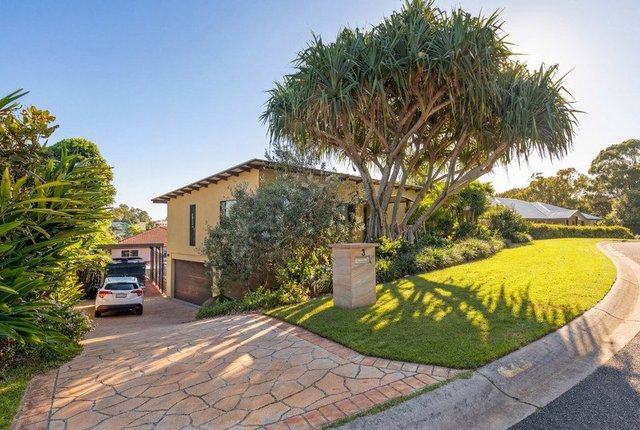 3 Castle Court, QLD 4224