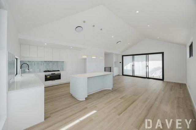 54A Marine Terrace, WA 6020