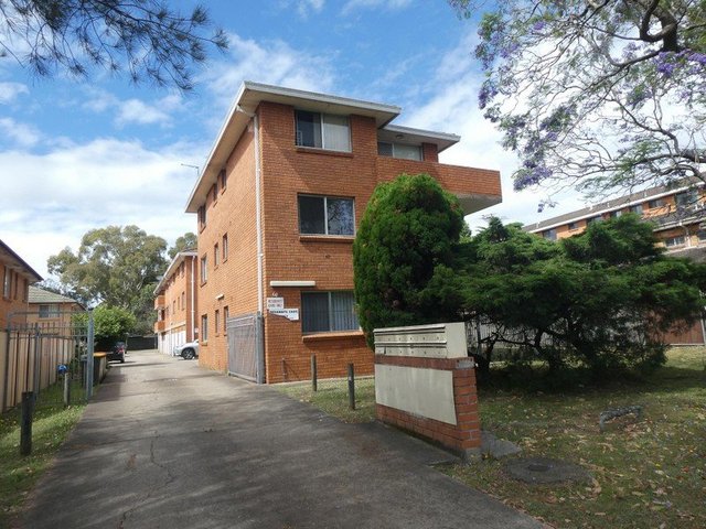 1/68 McBurney  Road, NSW 2166