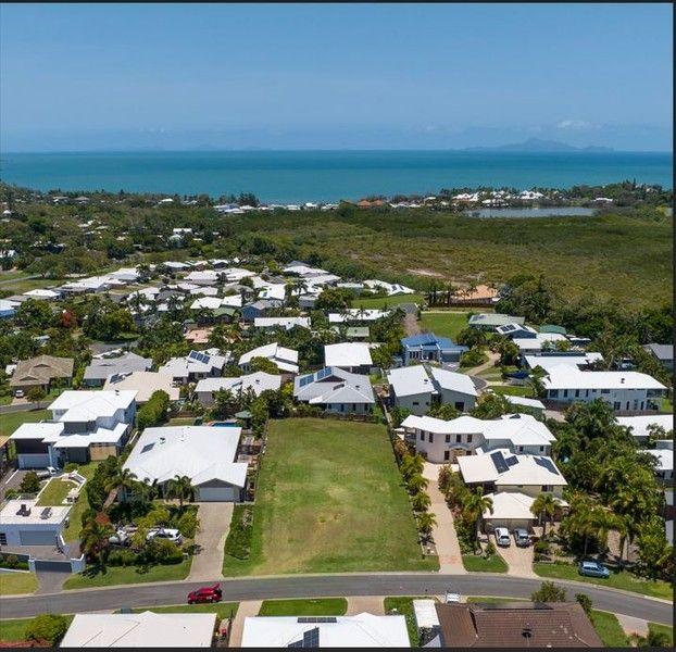 9 Coral Ridge Drive, QLD 4740