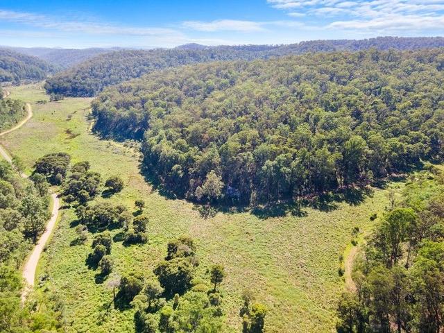 1726 Putty Valley Road, NSW 2330