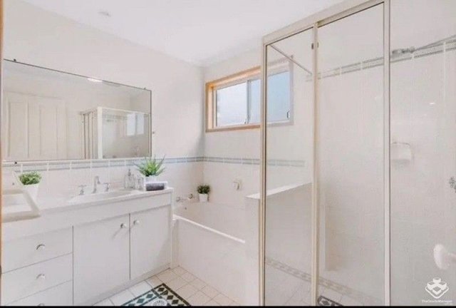 175 Koolan Crescent, QLD 4128