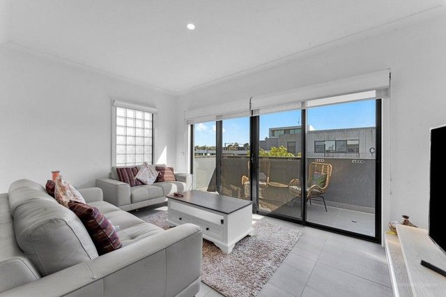 31 Golden Green Street, VIC 3810