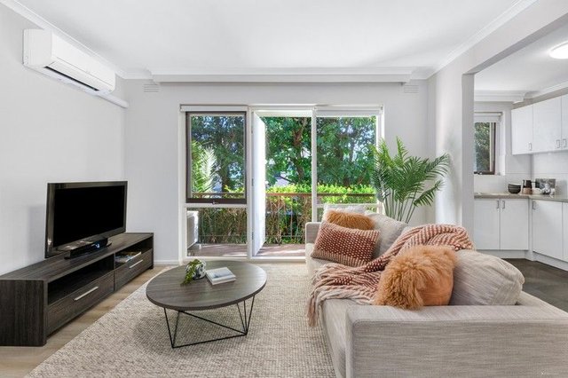 2/7 Glenmore Street, VIC 3128