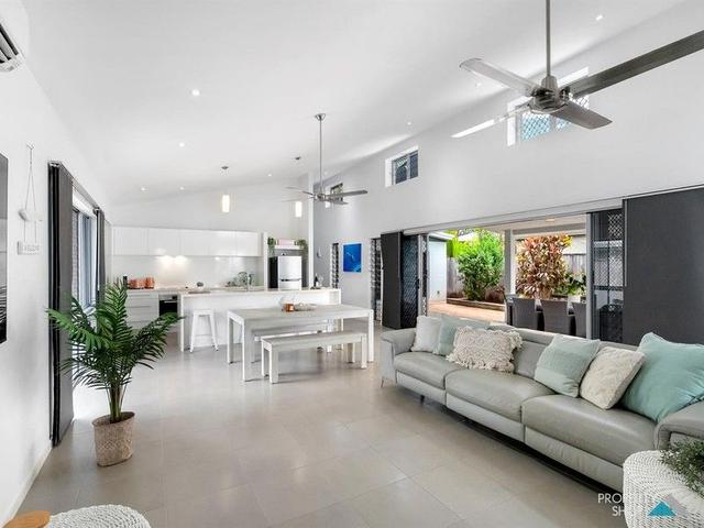 4 Lighthouse Court, QLD 4879