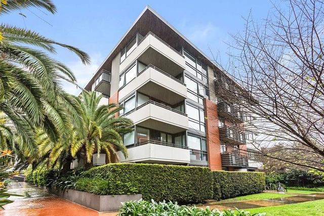 201/58 Kambrook Road, VIC 3161