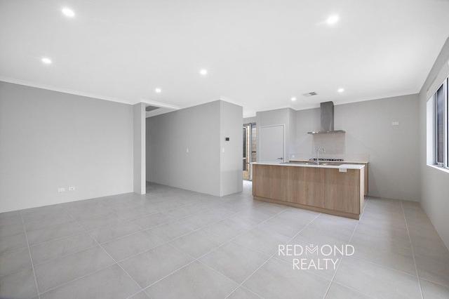 6 Solar Way, WA 6034