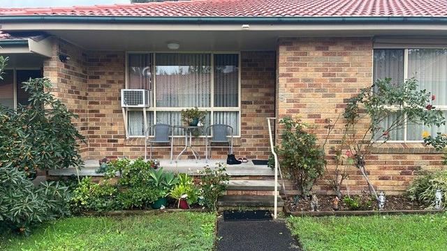 Unit 5/129 Deakin Street, NSW 2327