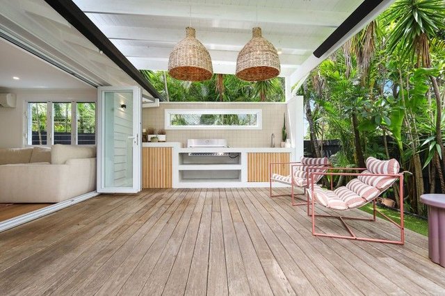 2/15 Macaw Avenue, QLD 4220