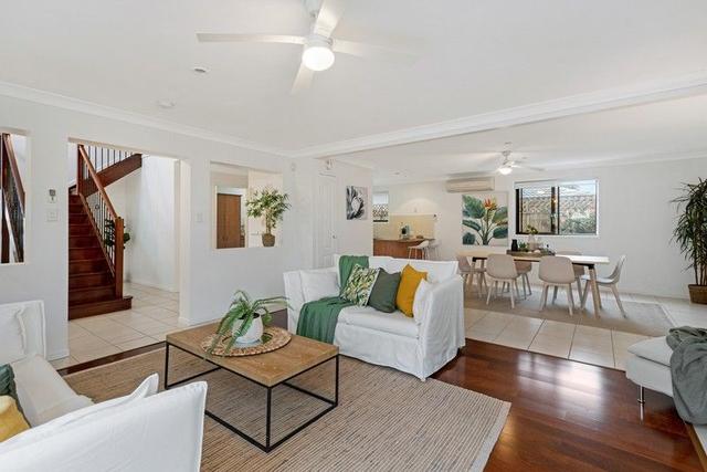 2/2 Pheasant Court, QLD 4220