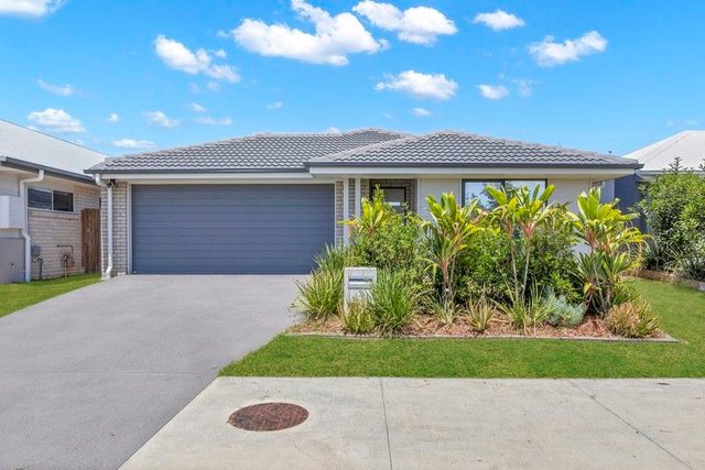 33 Covella Boulevard, QLD 4124