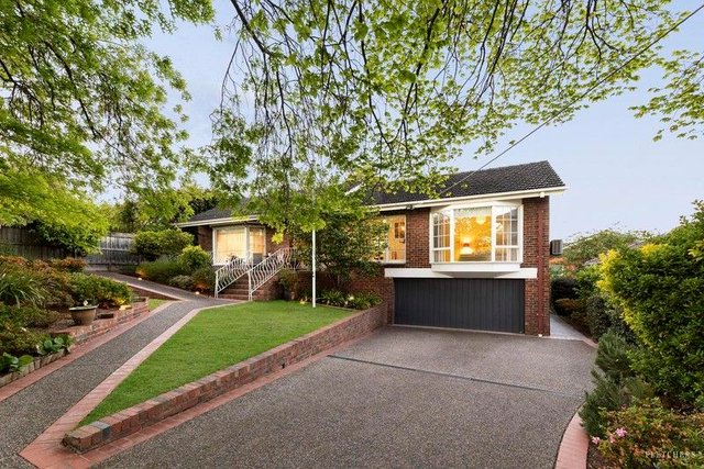 11 Lucifer Street, VIC 3104