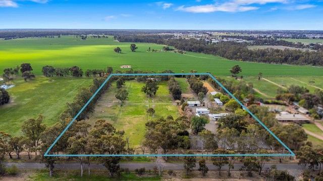 15 Mitchell Road, VIC 3631