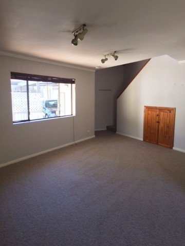 5/42 Monash Avenue, WA 6009