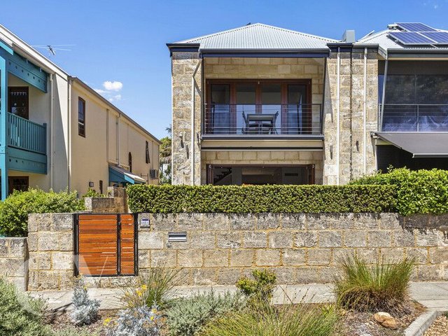 446A South Terrace, WA 6162