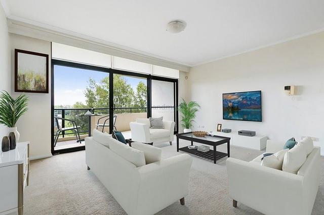 146/2 Dolphin Close, NSW 2046