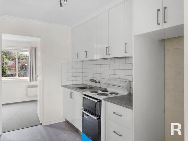 6/4 Myella Drive, TAS 7011