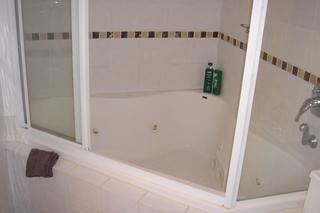 Ensuite (2006-10-03)