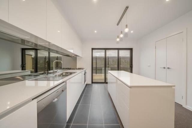 206/5 Woodvale Road, VIC 3155
