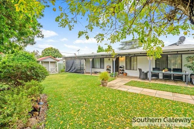 5 Wendowie Place, WA 6125