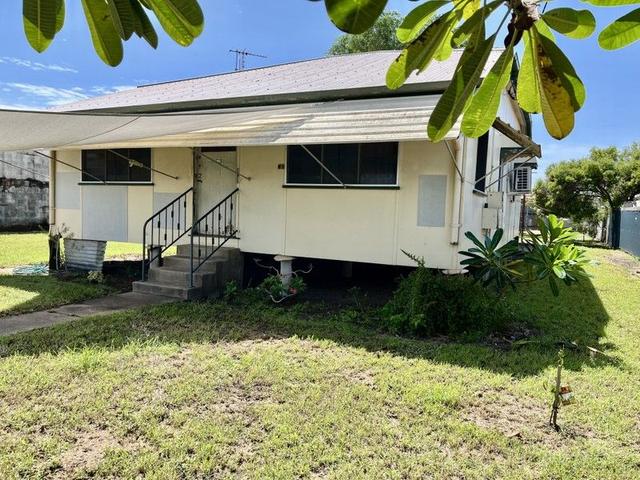 86 Munro Street, QLD 4807