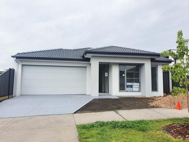 5 Igneous Road, VIC 3064