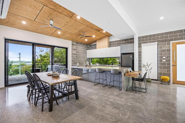 321 Dobell Drive, NSW 2267