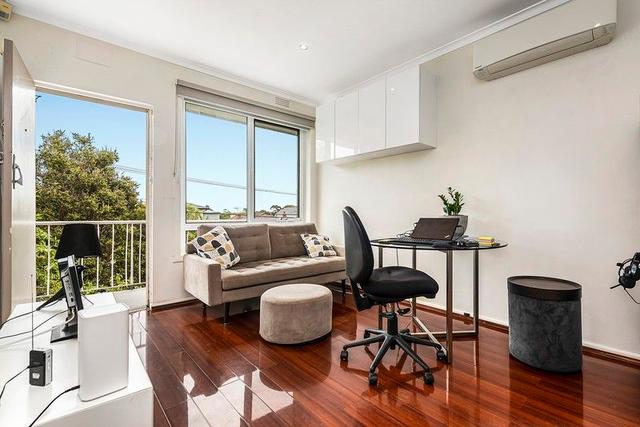 18/28 Eumeralla Rd, VIC 3162