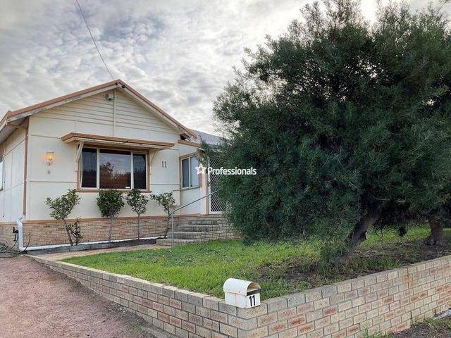 11 Winston Way, WA 6450