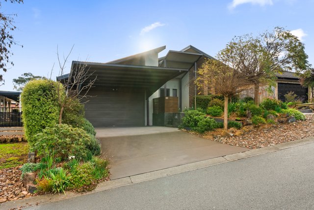 12 Menzel Crescent, ACT 2615