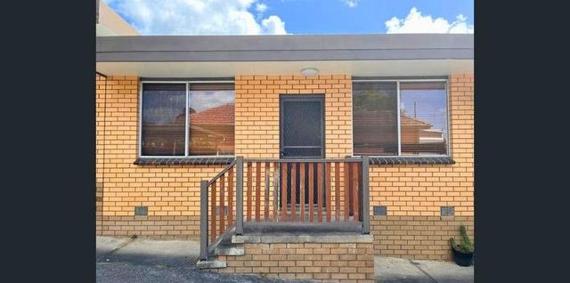 2/17 Balfour Street, VIC 3825