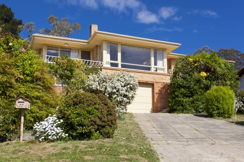 22 Brereton Street, Queanbeyan West NSW 2620 Allhomes