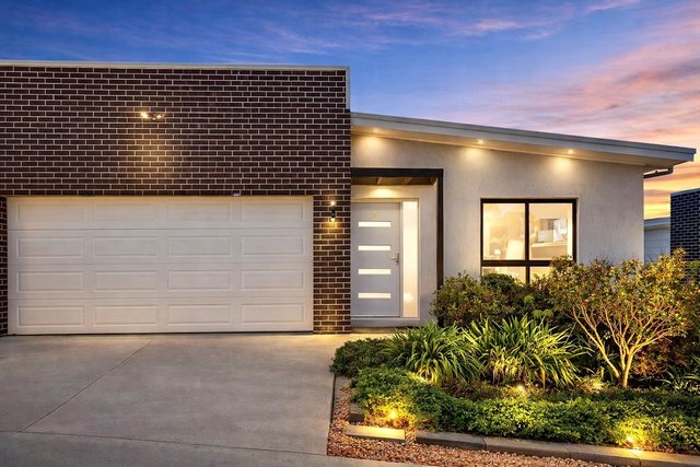 8/42 Adder Street, ACT 2914