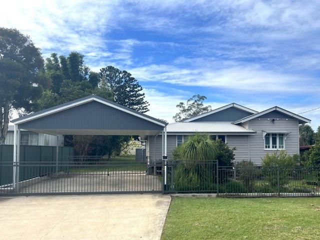 12 Thorn Street, QLD 4610