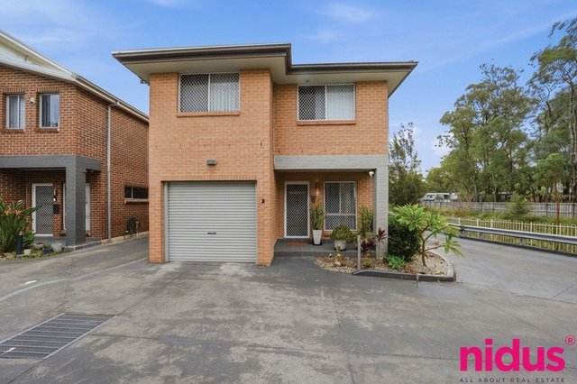2 Oregano Glade, NSW 2766