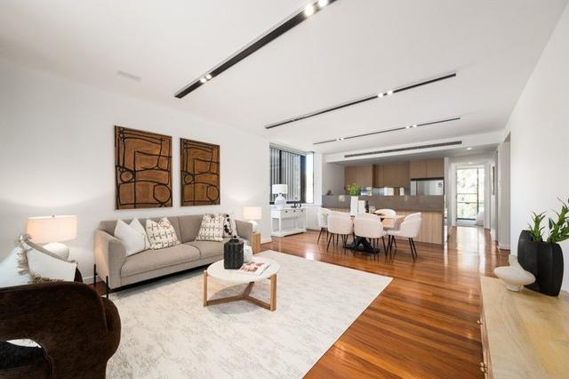 8/12 Nola Road, NSW 2069