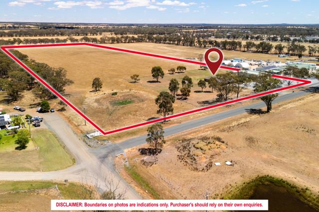 14 Oak Street, NSW 2666