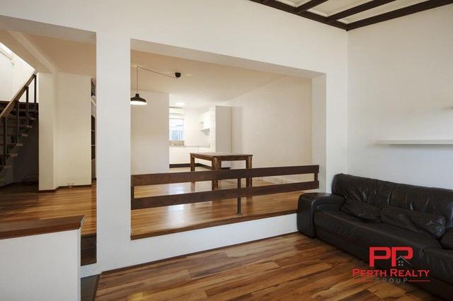 1/10 Mount Prospect Crescent, WA 6051