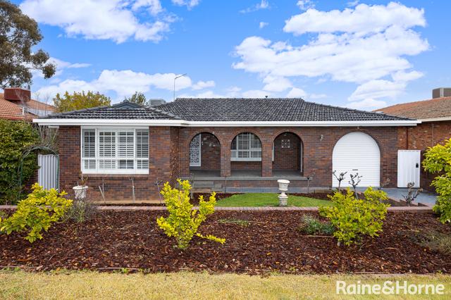 22 Amsterdam Crescent, NSW 2650