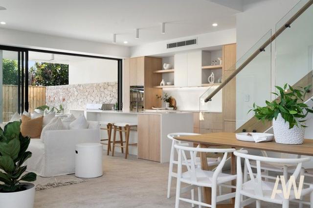 2/154 Oceanic Drive, QLD 4575
